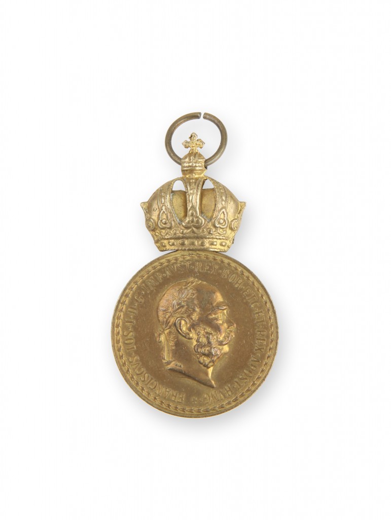 Bronasta vojaška zaslužna medalja Signum Laudis A