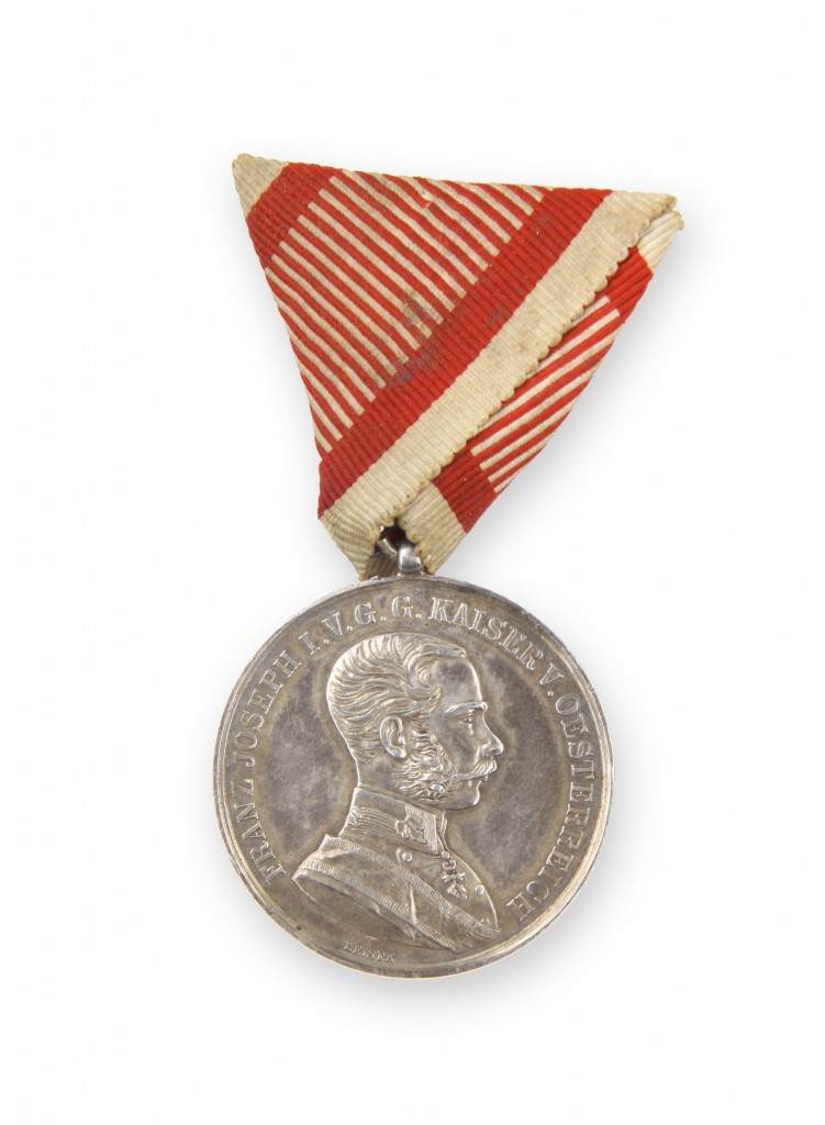 Srebrna medalja za hrabrost 1 stopnje velika srebrna A