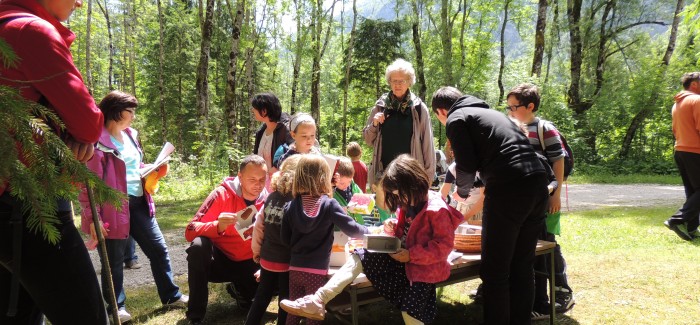 (Slovenski) Delavnica Poslikaj si skrinjico in vanjo shrani svoj zaklad!