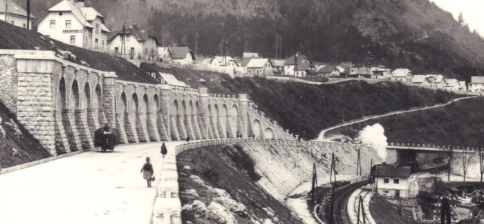 (Slovenski) Odprtje razstave Glavna dovozna žila Kranja – Gradnja Gaštejskega klanca 1936 – 1938